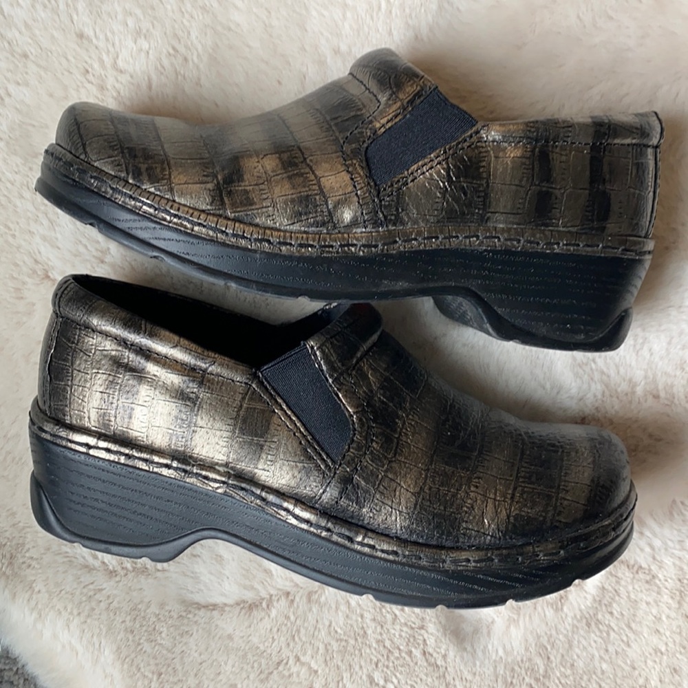 Klogs Naples Leather No-Slip Mule 8